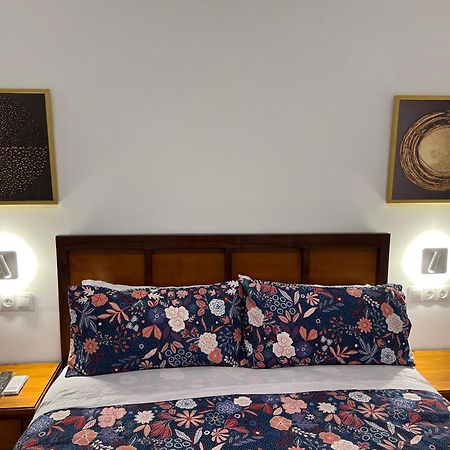 Nuestro Rincon Del Centro Historico Especial Grupos Terraza Parking Gratis 02 Apartment Malaga Ngoại thất bức ảnh