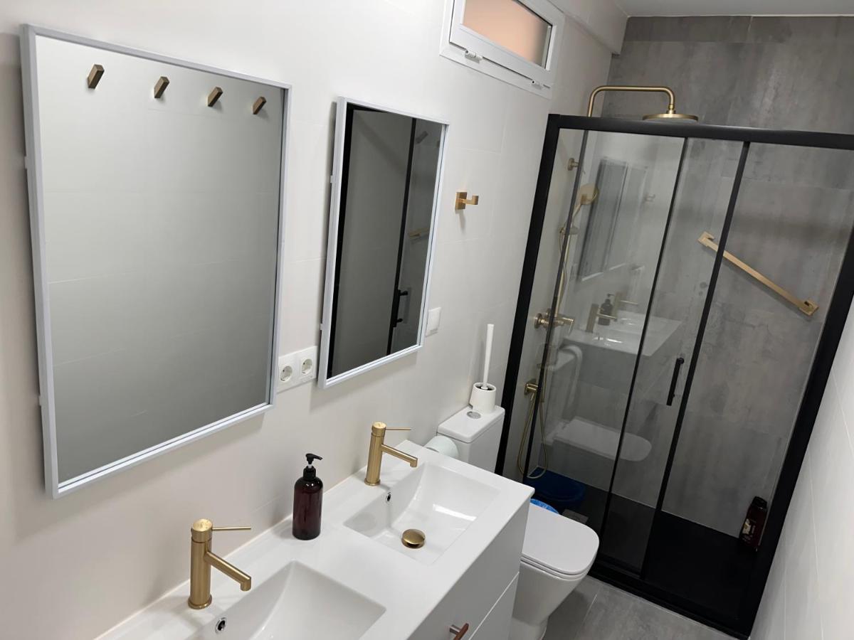 Nuestro Rincon Del Centro Historico Especial Grupos Terraza Parking Gratis 02 Apartment Malaga Ngoại thất bức ảnh